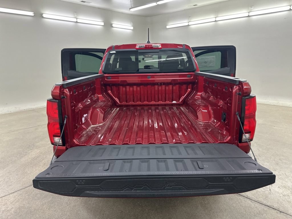 New 2026 Chevrolet Colorado LT w/ LT Convenience Package AWD/4WD image 31