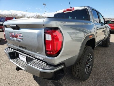 New 2025 GMC Canyon Elevation w/ Convenience Package image 5