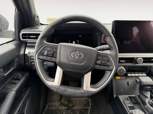 Used 2026 Toyota 4Runner TRD Off-Road Premium w/ Tow Technology Package image 12