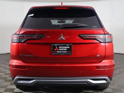 New 2026 Mitsubishi Outlander SE AWD/4WD image 15