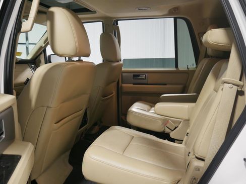 Used 2017 Ford Expedition Limited w/ Equipment Group 301A image 12