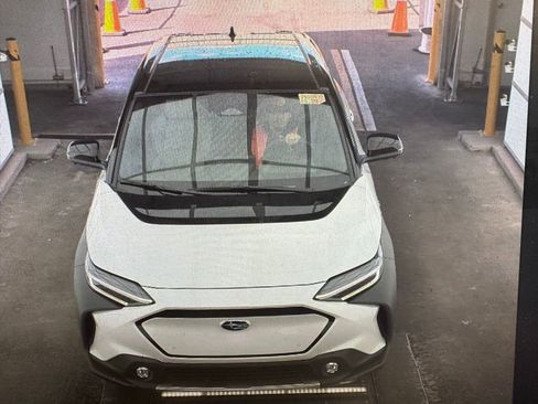 Used 2024 Subaru Solterra Touring image 1