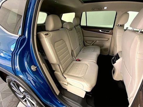 Used 2025 Volkswagen Atlas SEL image 27