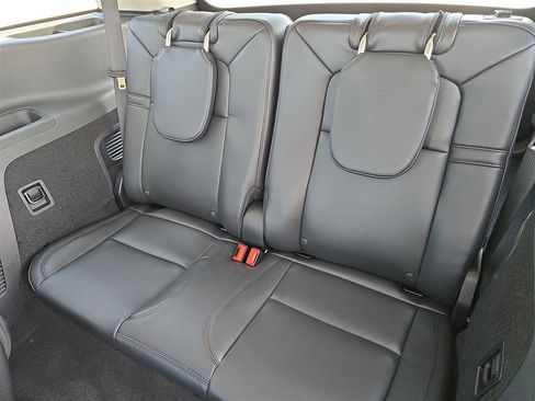 New 2025 Lincoln Aviator 2WD w/ Equipment Group 101A image 11