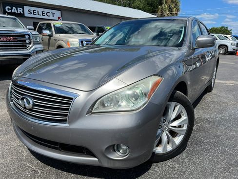 Used 2011 INFINITI M37 x w/ Premium Pkg image 1