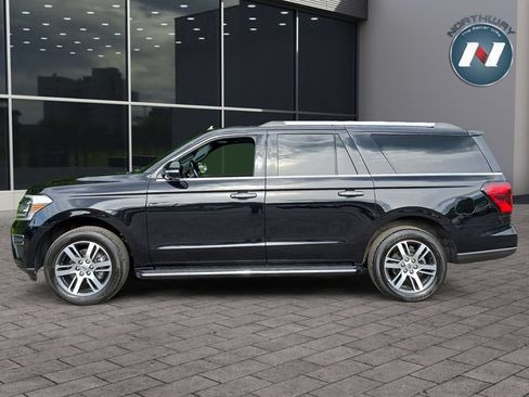 Used 2022 Ford Expedition Max Limited AWD/4WD image 2