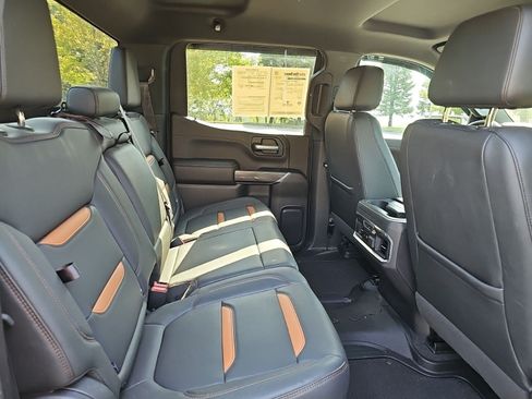 Used 2021 GMC Sierra 1500 AT4 AWD/4WD image 15