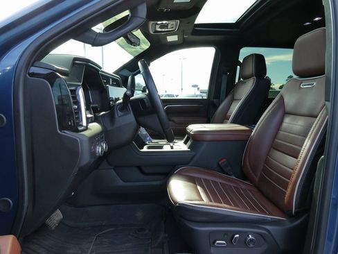 Certified 2024 GMC Sierra 2500 Denali Ultimate image 24