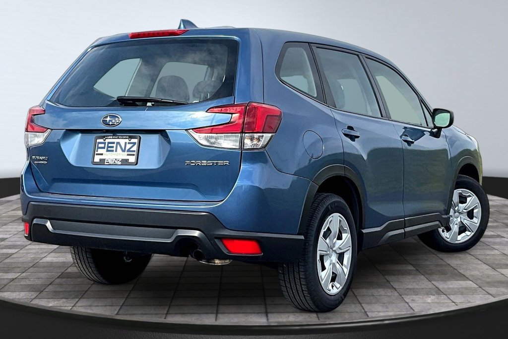 Used 2022 Subaru Forester AWD/4WD image 6