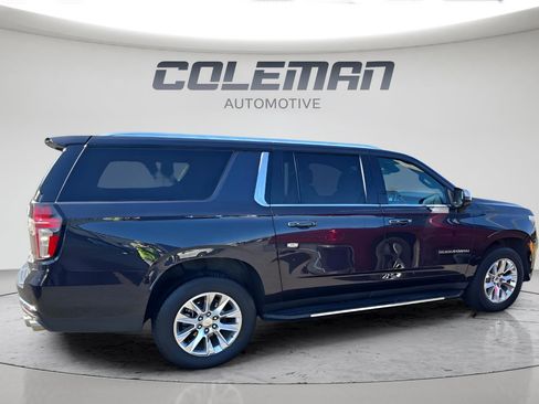 Used 2023 Chevrolet Suburban Premier image 4