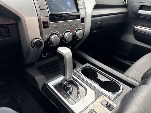 Used 2015 Toyota Tundra SR5 w/ SR5 Upgrade Package image 35