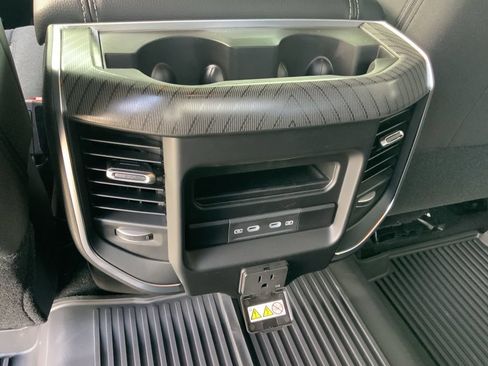 New 2026 RAM 2500 Big Horn AWD/4WD image 20