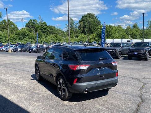 Certified 2021 Ford Escape SEL w/ SEL Stealth AWD Package image 5
