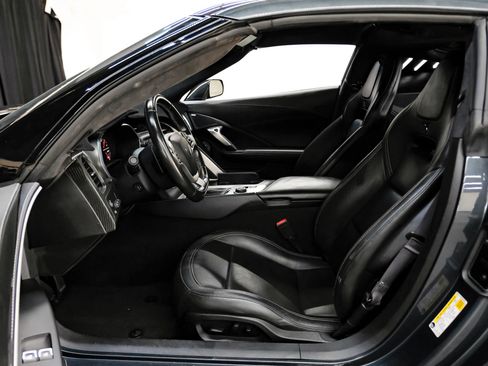 Used 2017 Chevrolet Corvette Grand Sport RWD image 4