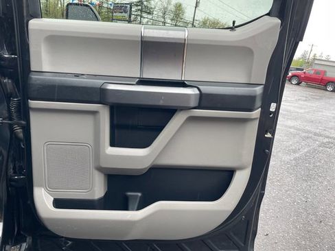 Used 2015 Ford F150 XLT w/ XTR Package AWD/4WD image 14