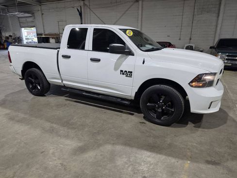 Used 2019 RAM 1500 Express w/ Express Value Package AWD/4WD image 18