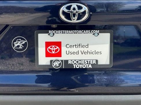 Certified 2025 Toyota RAV4 XLE AWD/4WD image 39