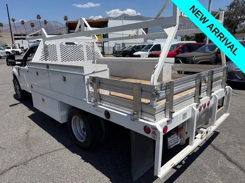Used 2022 Ford F350 XL w/ Power Equipment Group RWD image 4