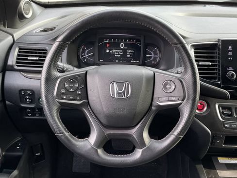Used 2023 Honda Passport TrailSport image 12