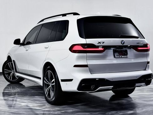 Used 2020 BMW X7 xDrive40i w/ M Sport Package AWD/4WD image 11