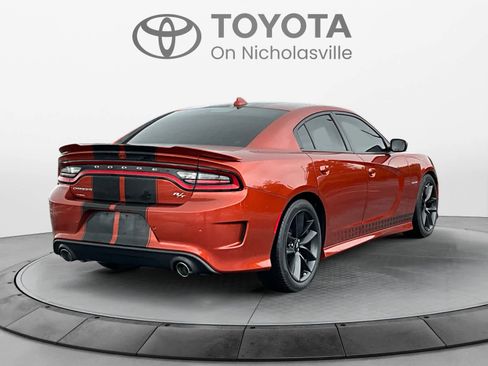 Used 2021 Dodge Charger R/T w/ Performance Handling Group RWD image 6