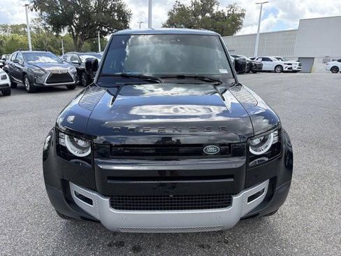 Used 2023 Land Rover Defender 110 S AWD/4WD image 6