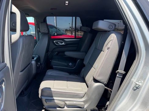 Used 2023 Chevrolet Tahoe RST w/ RST Performance Edition AWD/4WD image 4