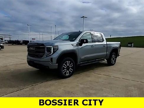 Certified 2026 GMC Sierra 1500 AT4 w/ AT4 Premium Package image 4