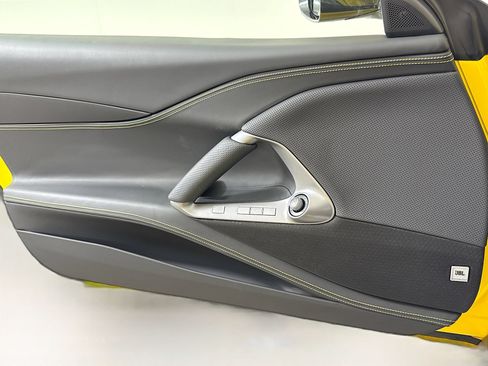 Certified 2019 Ferrari 812 Superfast RWD image 16