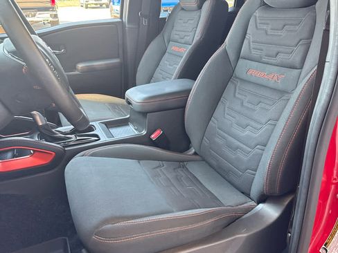 Used 2024 Nissan Frontier PRO-4X w/ Off-Road Protection Package image 11