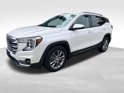 Used 2022 GMC Terrain SLT w/ Infotainment Package II