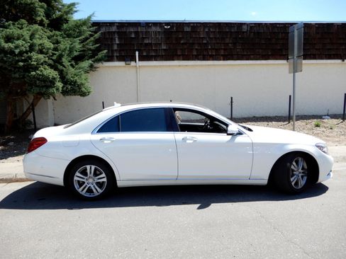 Used 2017 Mercedes-Benz S 550 Sedan image 4