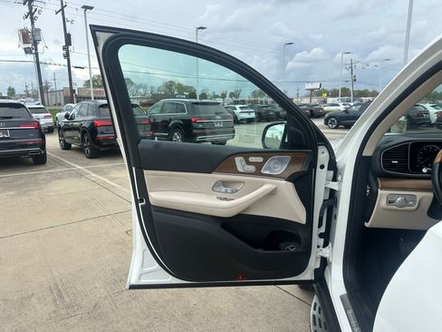 Used 2021 Mercedes-Benz GLS 450 GLS 450 image 11