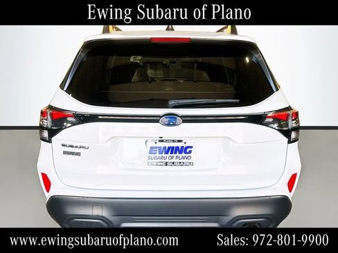 Used 2026 Subaru Forester Premium AWD/4WD image 6
