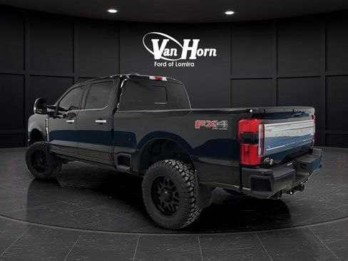 Used 2024 Ford F250 Platinum AWD/4WD image 3