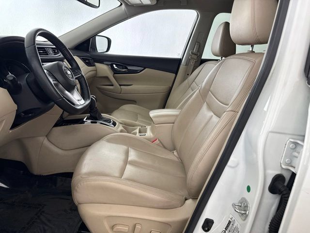 Used 2020 Nissan Rogue SL w/ Premium Package AWD/4WD image 21