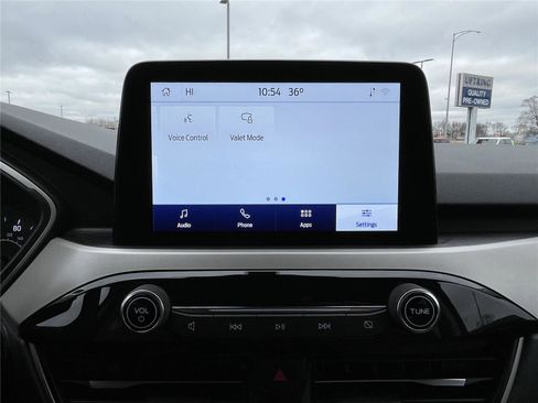 Used 2022 Ford Escape SE w/ Cold Weather Package image 31