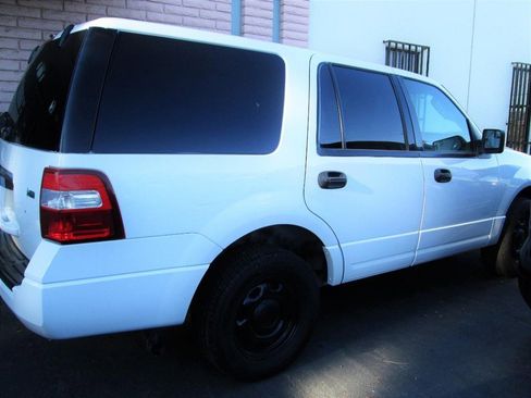 Used 2014 Ford Expedition XL image 3