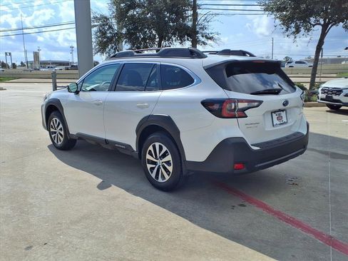 Used 2025 Subaru Outback Premium w/ Popular Package #1A image 2