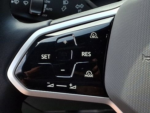 Certified 2025 Volkswagen ID.4 Pro S RWD image 18