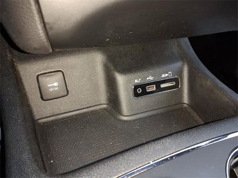 Used 2015 Dodge Durango R/T image 20