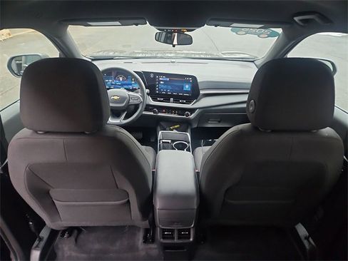 Used 2025 Chevrolet Equinox LT image 20