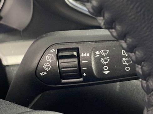Used 2023 Ford Explorer XLT w/ Equipment Group 202A AWD/4WD image 20