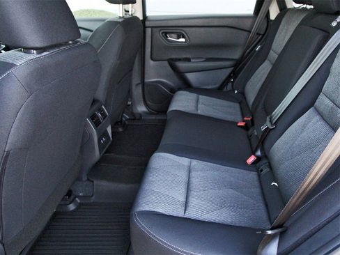 New 2026 Nissan Rogue SV image 7