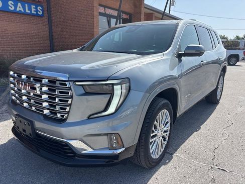 Used 2025 GMC Acadia Denali w/ LPO, Floor Liner Package AWD/4WD image 2