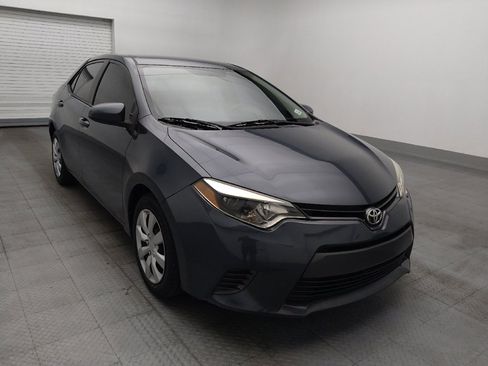 Used 2015 Toyota Corolla LE FWD image 13