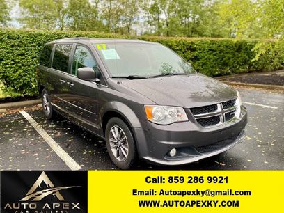 Used 2017 Dodge Grand Caravan SXT