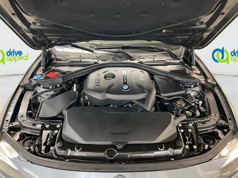 Used 2017 BMW 330i xDrive Sedan image 12