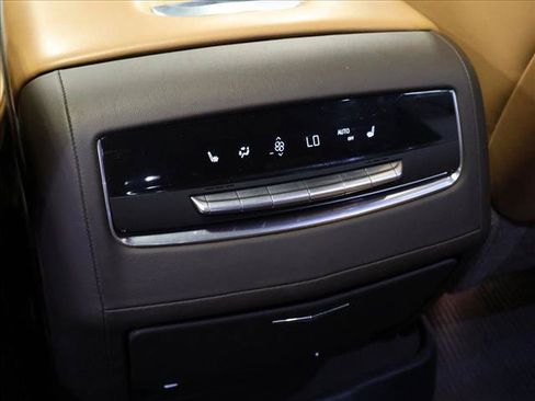 Used 2021 Cadillac Escalade Sport w/ Driver Assist Tech Package AWD/4WD image 22