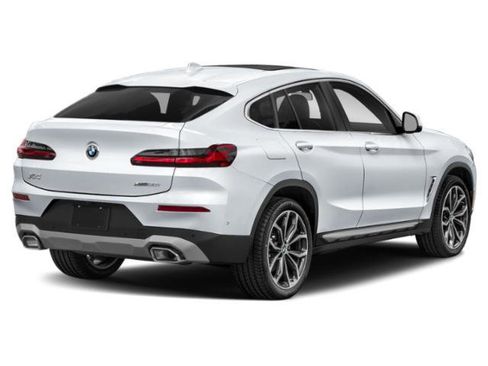 Used 2023 BMW X4 M40i AWD/4WD image 2